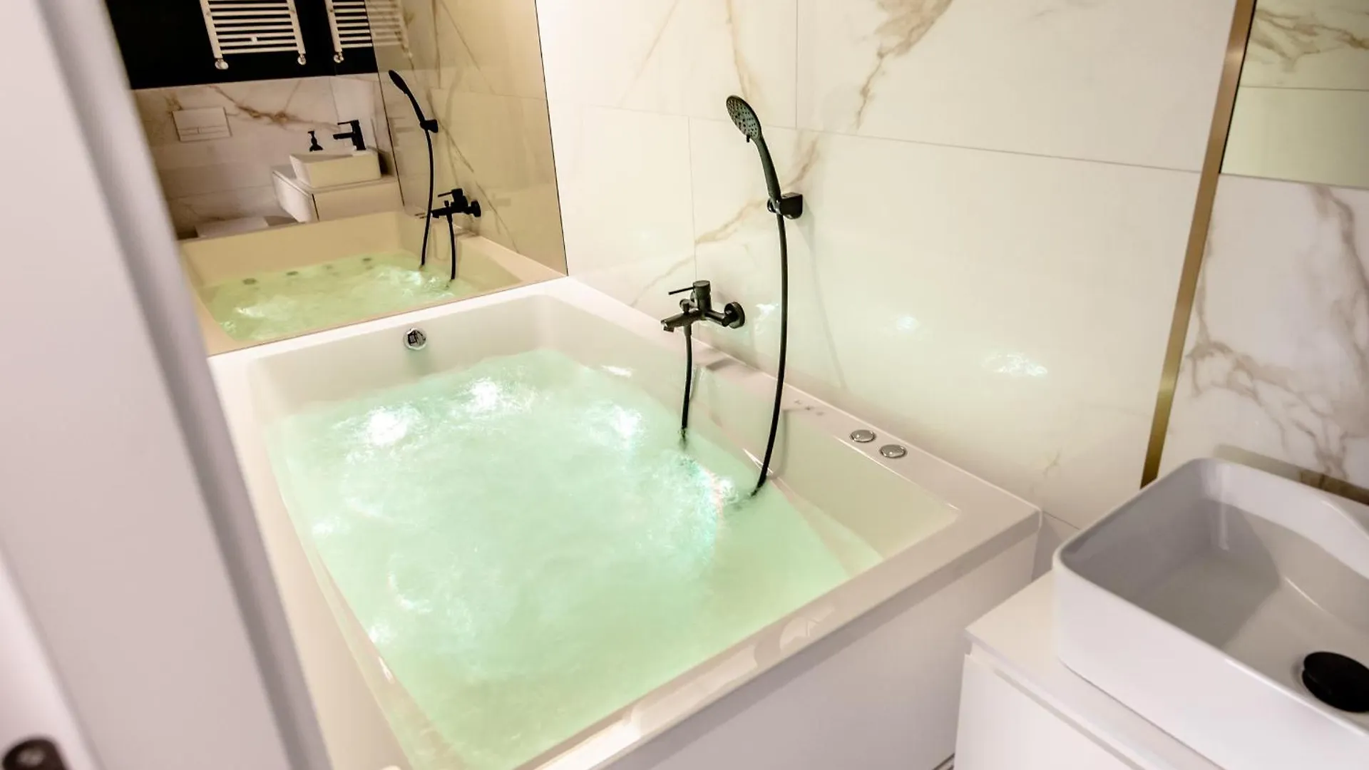Apartment Super-Apartamenty Vip Jacuzzi IV Poznan