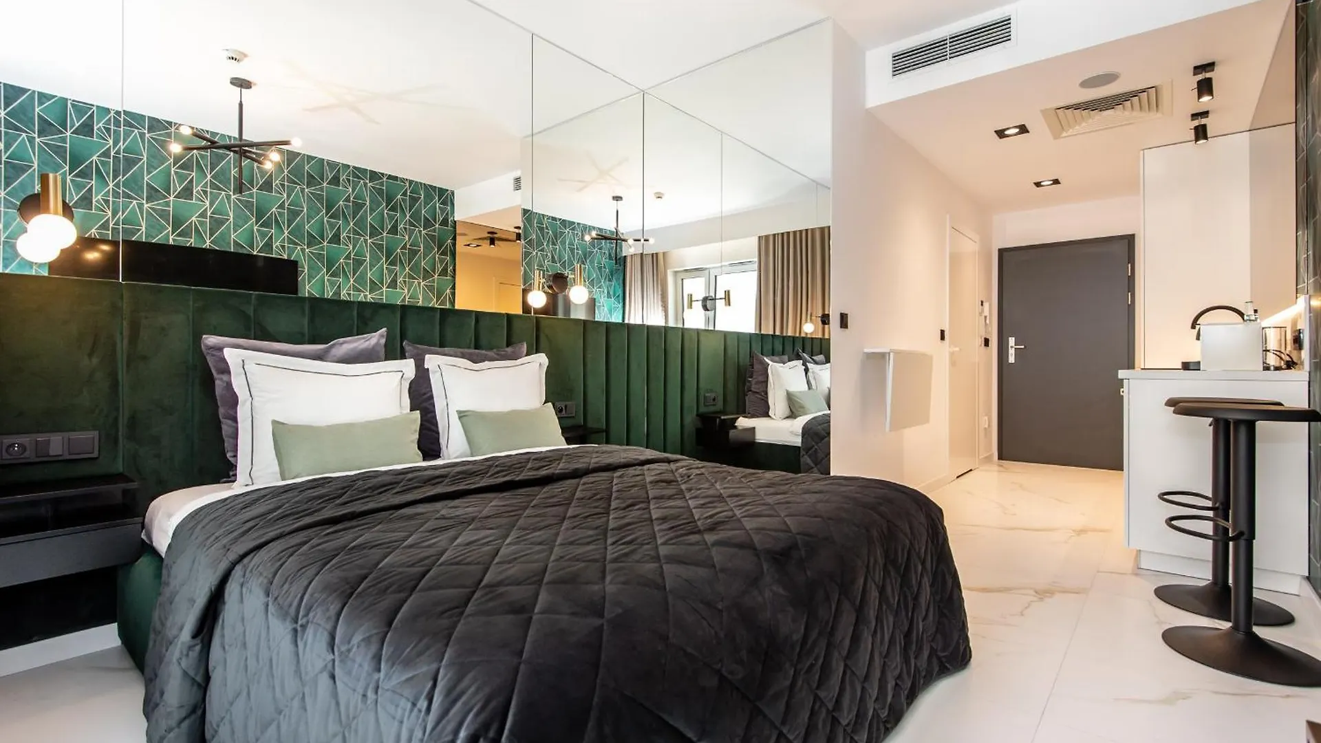 Super-Apartamenty Vip Jacuzzi IV Poznan Apartment